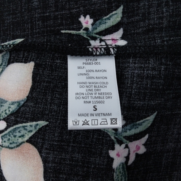 NWT All in Favor Romper - Picture 7 of 9